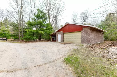 20802 E Trails End, Interlochen, MI 49643 photo 26