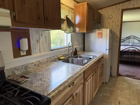 Kitchen - 7274 S Forward, Mcbain, MI 49657 photo 6 of 8