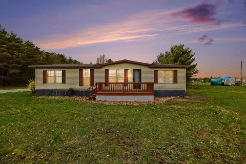 2652 Sawyer, Traverse City, MI 49685