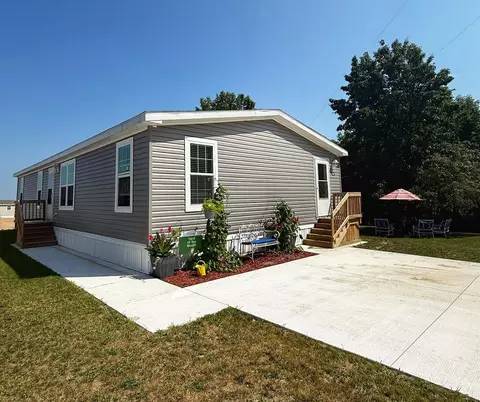 1187 Ironstone, Mount Pleasant, MI 48858
