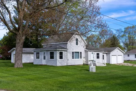 322 E Osceola, Reed City, MI 49677