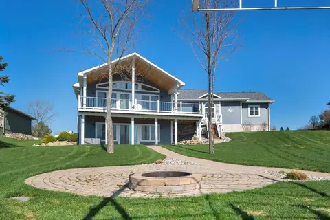 Exterior - 1693 Manchester, Gladwin, MI 48624 photo 2 of 9