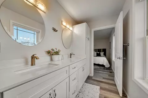 Bath - 1693 Manchester, Gladwin, MI 48624 photo 3 of 5