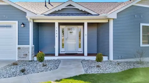 Exterior - 1693 Manchester, Gladwin, MI 48624 photo 6 of 9