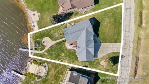 View/Area - 1693 Manchester, Gladwin, MI 48624 photo 3 of 4
