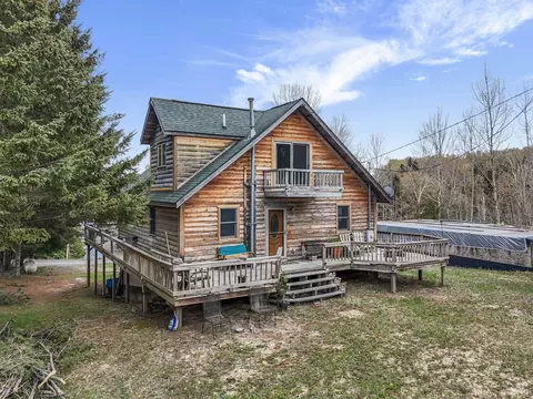 762 Hillcrest, Boon, MI 49618 photo 2