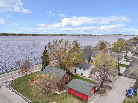 1817 Sunnyside, Cadillac, MI 49601