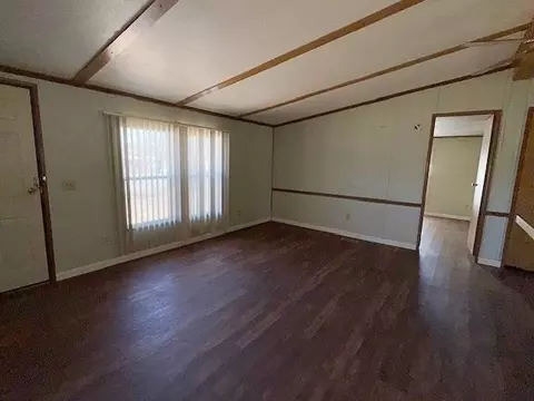 Living - 559 Gitchegumee, Buckley, MI 49620 photo 2 of 4