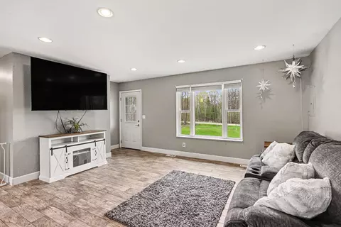 Other - 1015 Shaw, Gladwin, MI 48624 photo 2 of 6