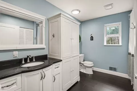 Bath - 1015 Shaw, Gladwin, MI 48624 photo 1 of 3
