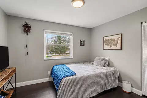 Bedroom - 1015 Shaw, Gladwin, MI 48624 photo 3 of 7