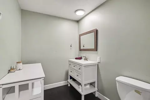 Bath - 1015 Shaw, Gladwin, MI 48624 photo 2 of 3