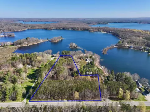 W Jennings, Lake City, MI 49651