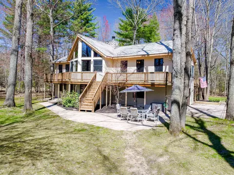 125 Dubonnet, Interlochen, MI 49643 photo 39