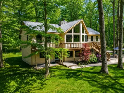 125 Dubonnet, Interlochen, MI 49643 photo 11