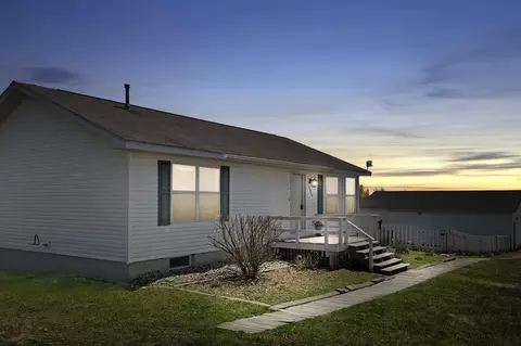 3857 Sutter, Kewadin, MI 49648