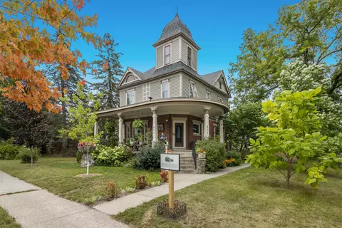 402 E Cayuga, Bellaire, MI 49615
