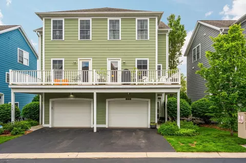 206 Midtown #25, Traverse City, MI 49684