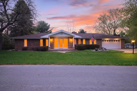 410 Orchard, Saint Louis, MI 48880