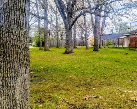 213 E Fifteenth, Traverse City, MI 49684