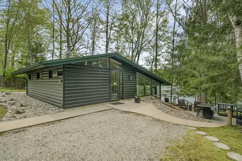 306 Highview, Traverse City, MI 49696
