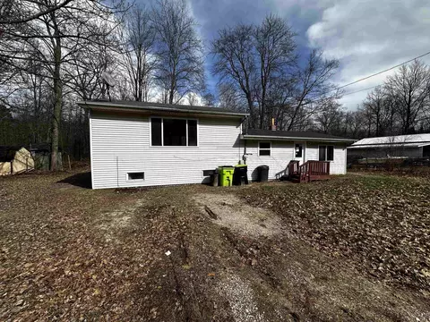 2903 S Whitney, Beaverton, MI 48612