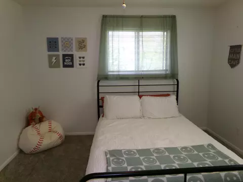 1324 E Bennett, Mount Pleasant, MI 48858 photo 36