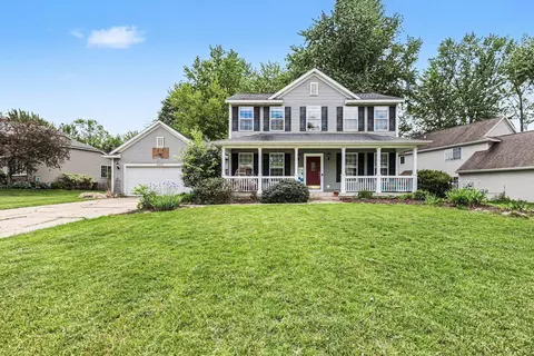 6444 Los Altos Dr NE, Rockford, MI 49341