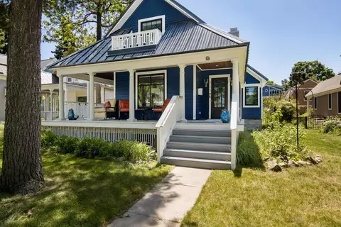 525 Fifth, Traverse City, MI 49684