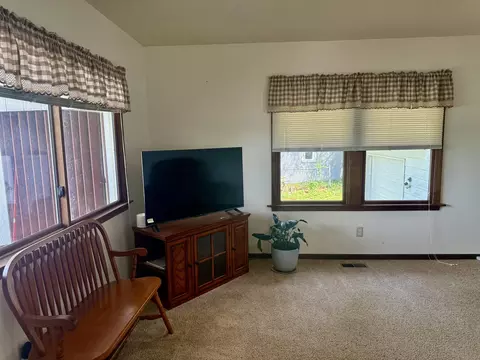 9463 E Colby, Crystal, MI 48818 photo 16