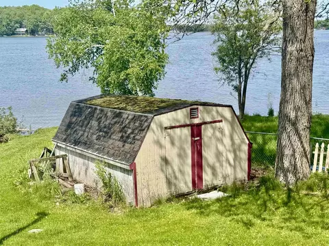 9463 E Colby, Crystal, MI 48818 photo 30