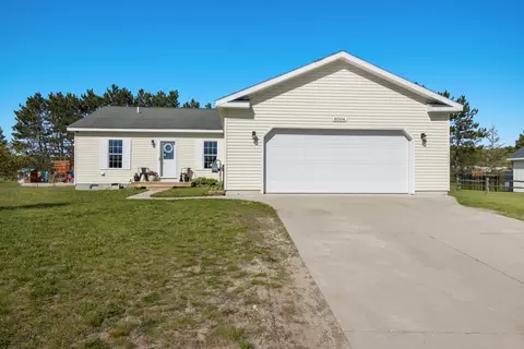 8504 S Elizabeth, Maple City, MI 49664