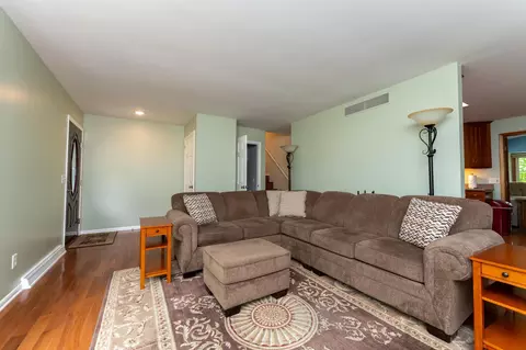 1410 Andre, Mount Pleasant, MI 48858 photo 8