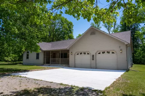 5121 Chip Cv, Mount Pleasant, MI 48858