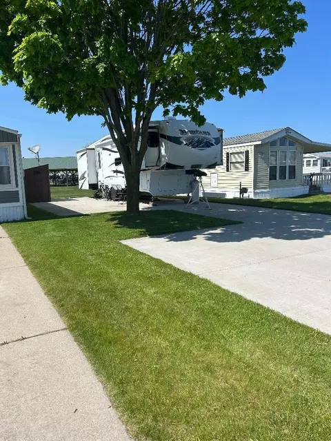 3675 E Michigan #LOT 129 J-62, Au Gres, MI 48703 photo 2