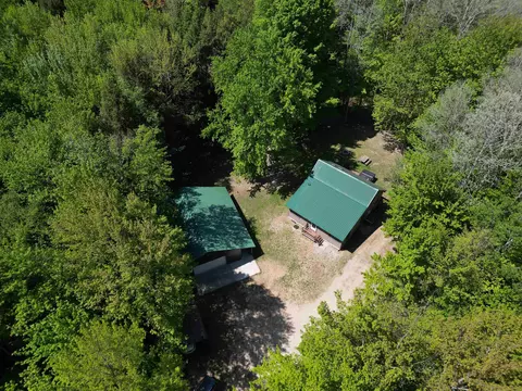 16862 Healy Lk, Thompsonville, MI 49683