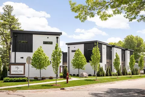 305 Hamilton, Traverse City, MI 49686