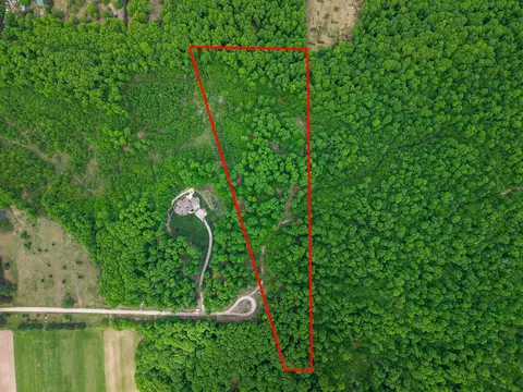 3698 W Glen Lake Highlands, Maple City, MI 49664