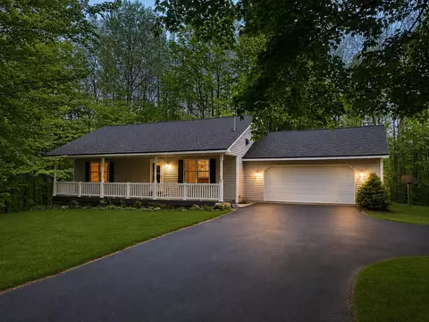 8300 Easy, Lake Ann, MI 49650