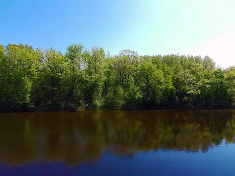 V/l Bass Lake, Lupton, MI 48635