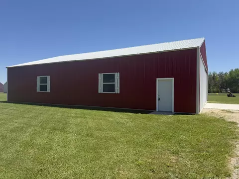 1085 S Mcgee, Lake City, MI 49651
