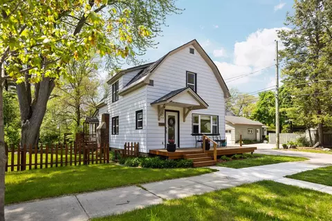 314 Barlow, Traverse City, MI 49686