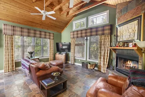 214 Newman, Charlevoix, MI 49720
