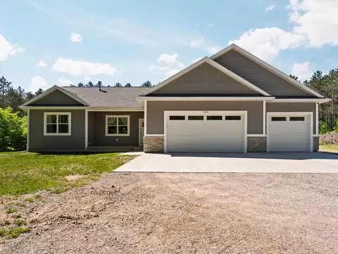 12623 S Fleetwood, Empire, MI 49630