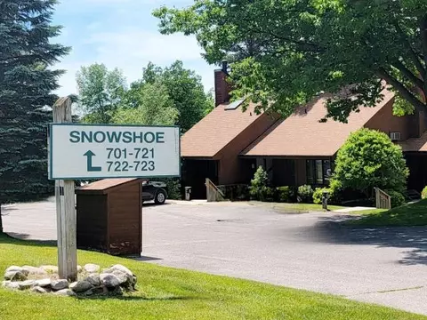 4826 N Crossover, Bellaire, MI 49615
