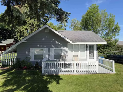 104 Oliver, Houghton Lake, MI 48629