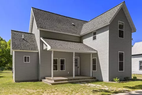 14641 Thompson, Thompsonville, MI 49683