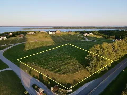 lot4 E John Michael, Suttons Bay, MI 49682