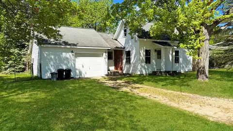 613 Waldo, Cadillac, MI 49601