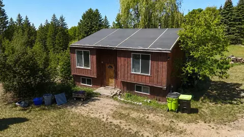 5527 Old Maple, Grawn, MI 49637